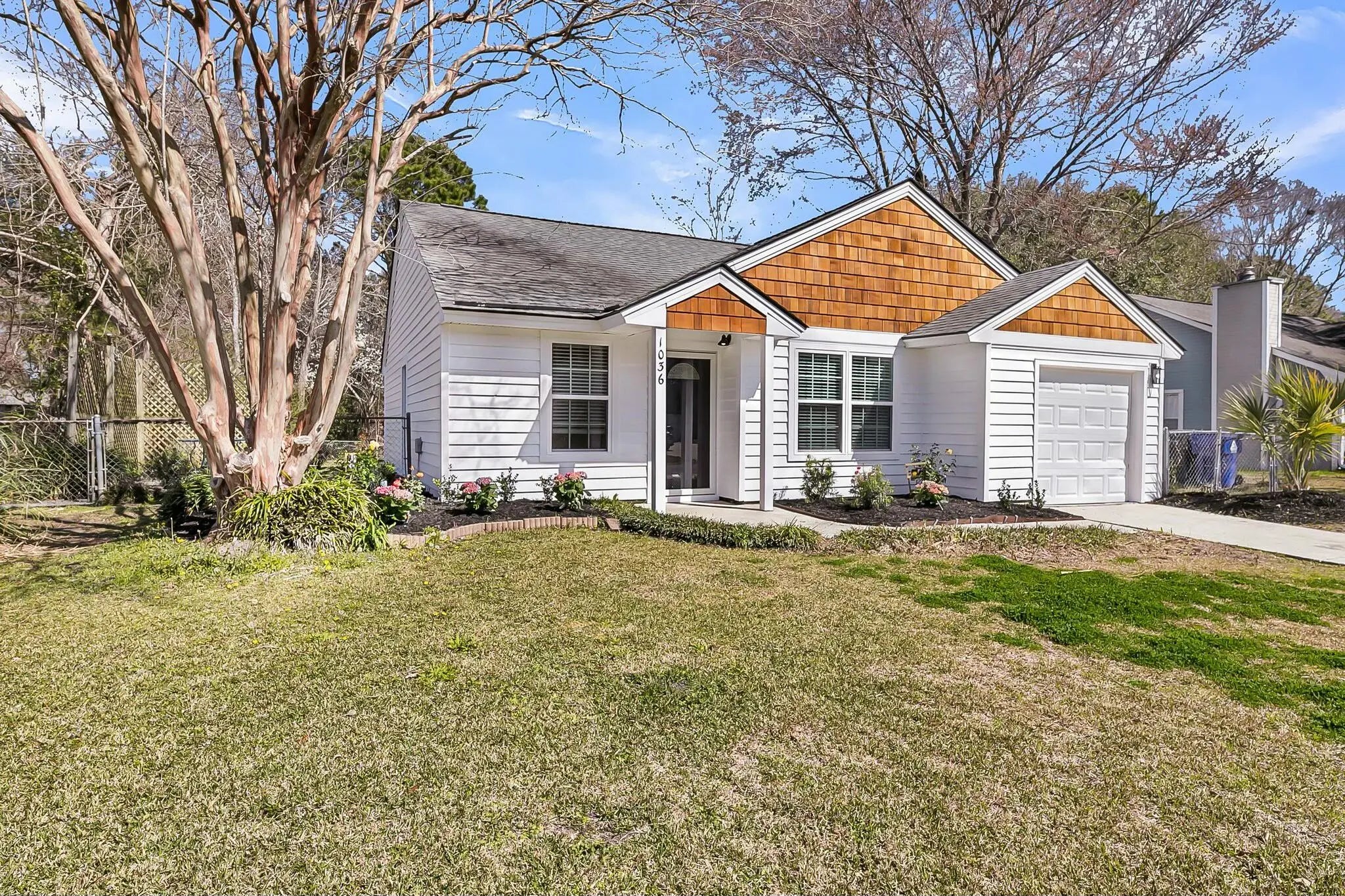 Photo of Listing #25005783