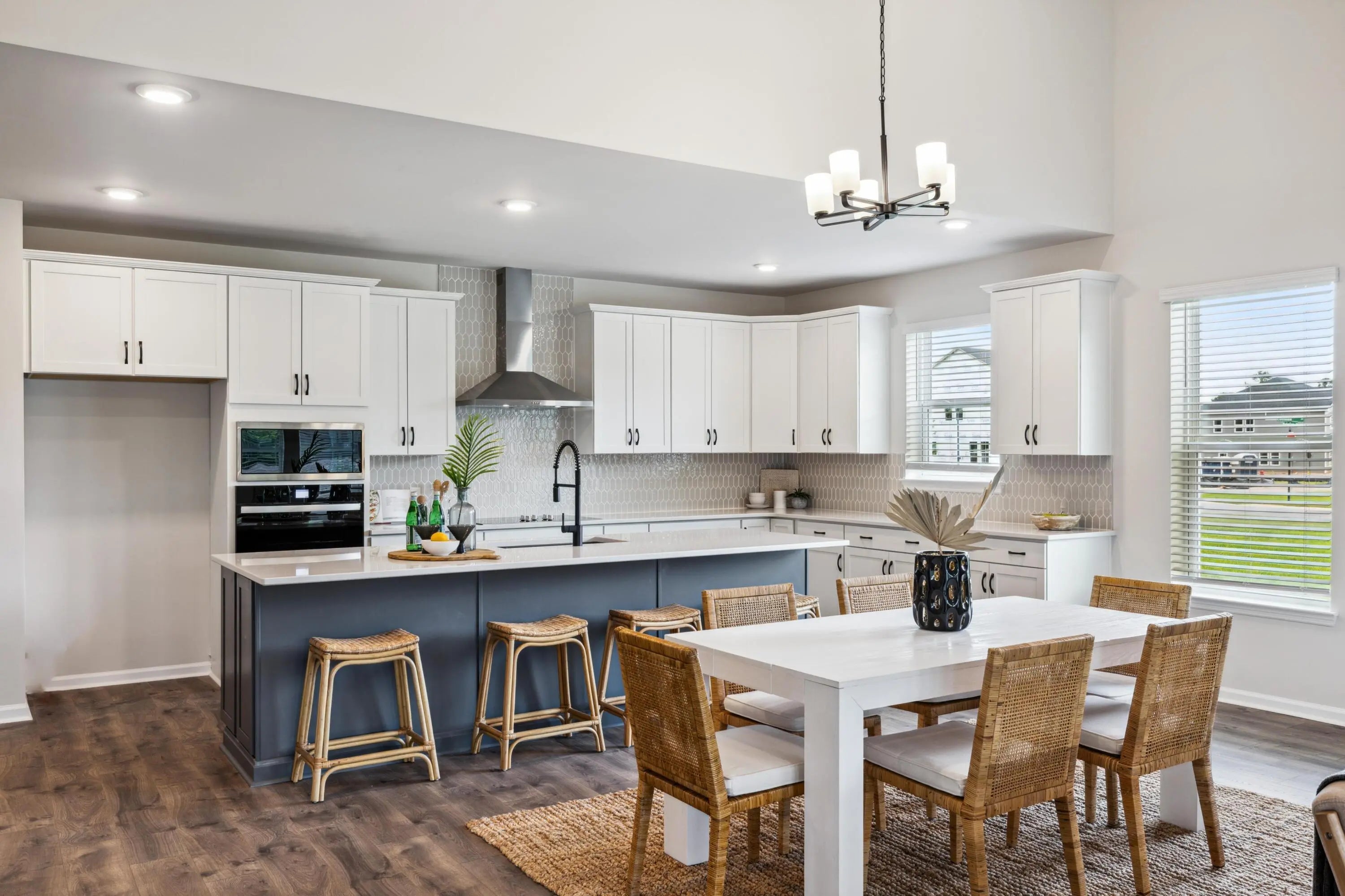 Photo of Listing #25009572