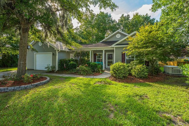 Photo of 110 Pacolet Street, Summerville SC
