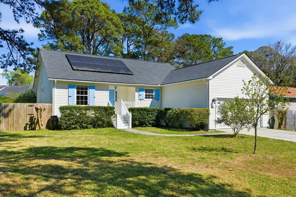 1110 Oceanview Road, Charleston