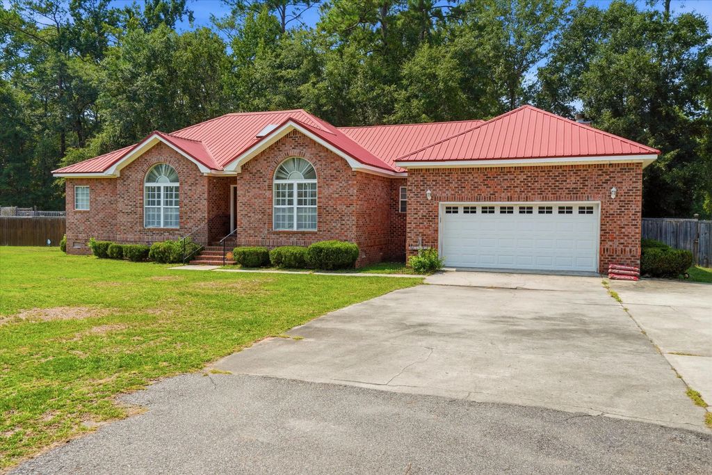 326 Locust Street, Walterboro