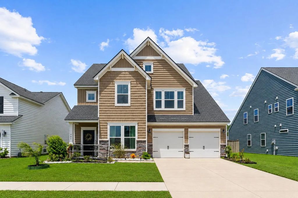 706 Spanish Pointe Drive, Summerville