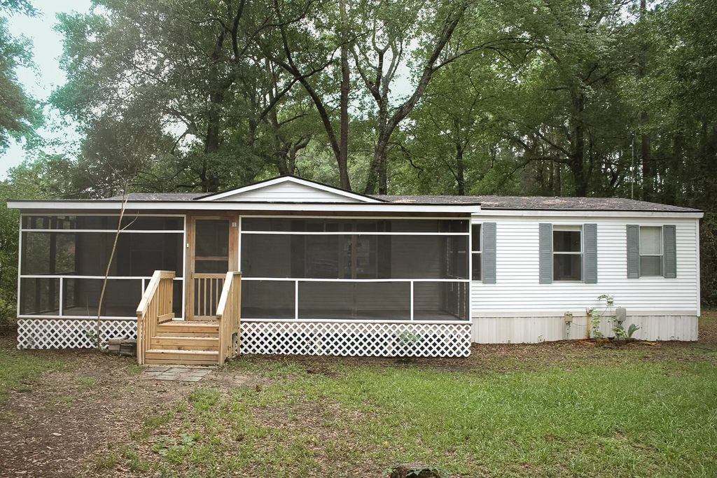 745 Rio Vista Lane, Cottageville