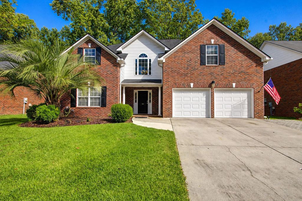 131 Dasharon Lane, Goose Creek