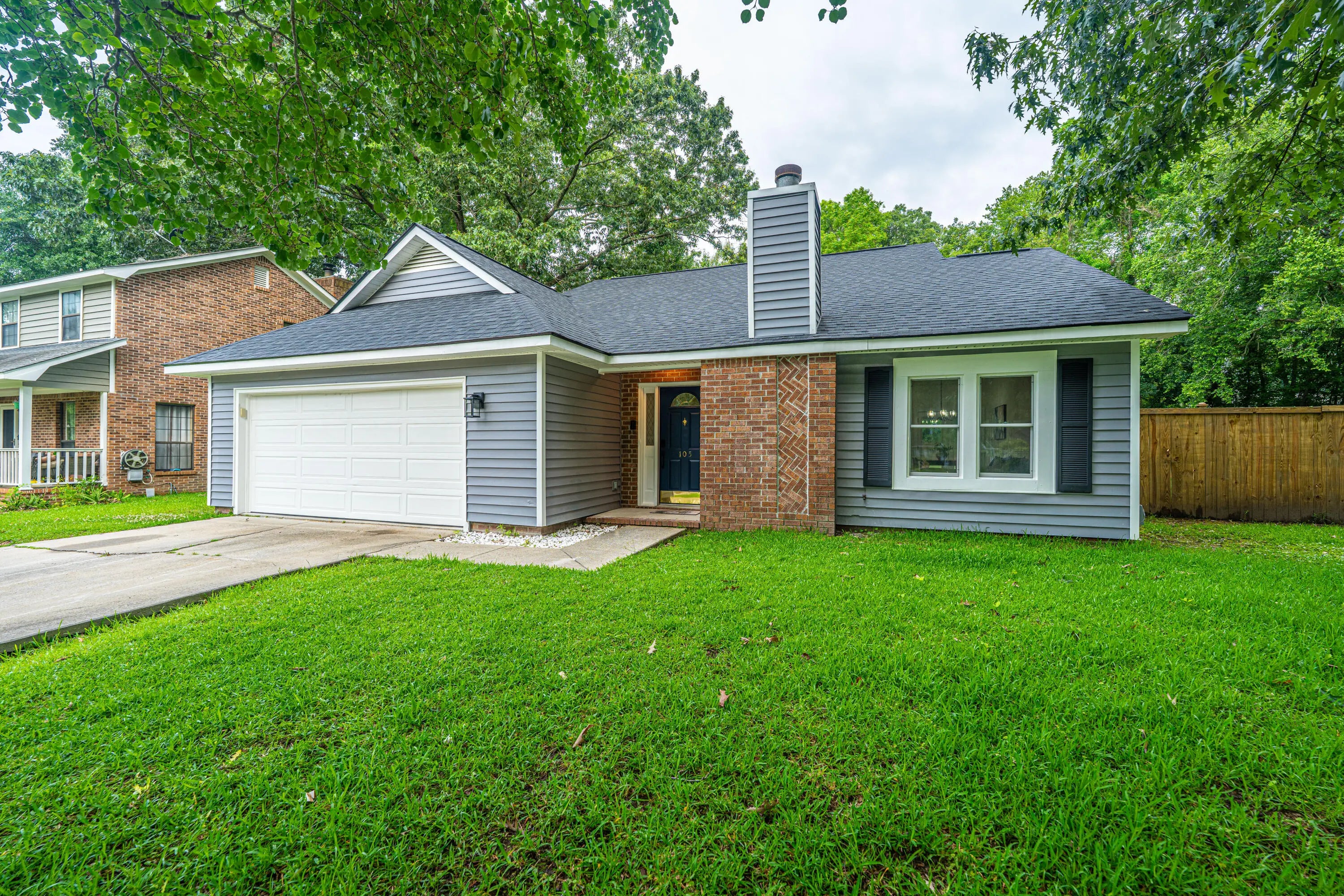 Photo of Listing #25015122