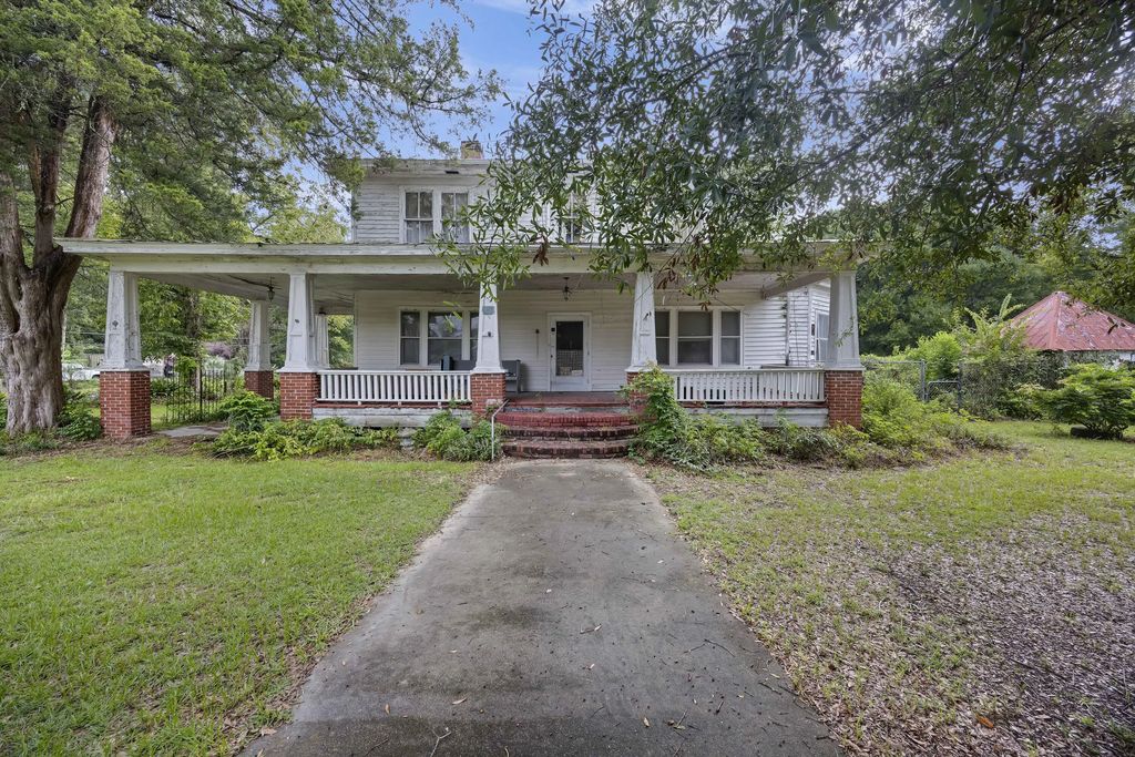 305 Dawson Street, Eutawville
