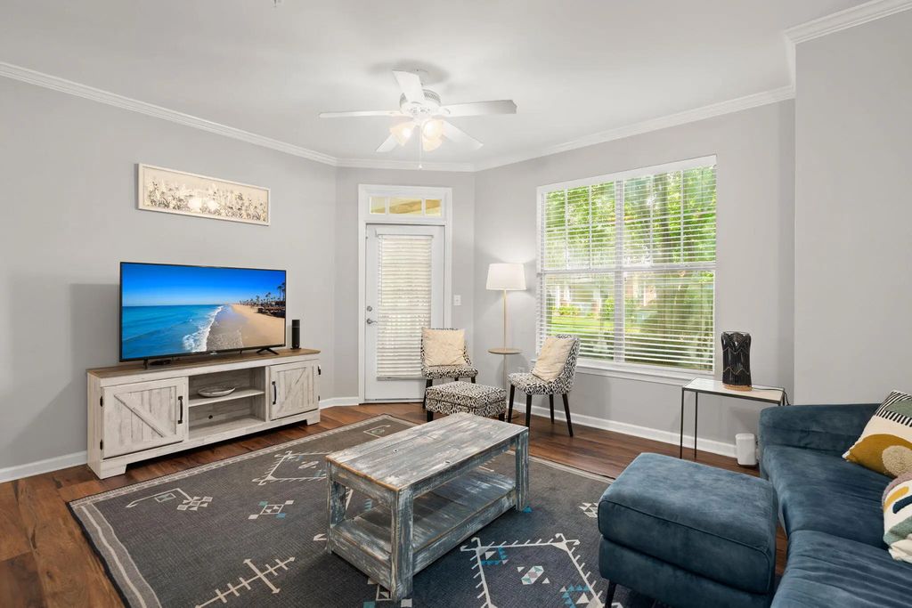 45 Sycamore Avenue Apt 1116, Charleston