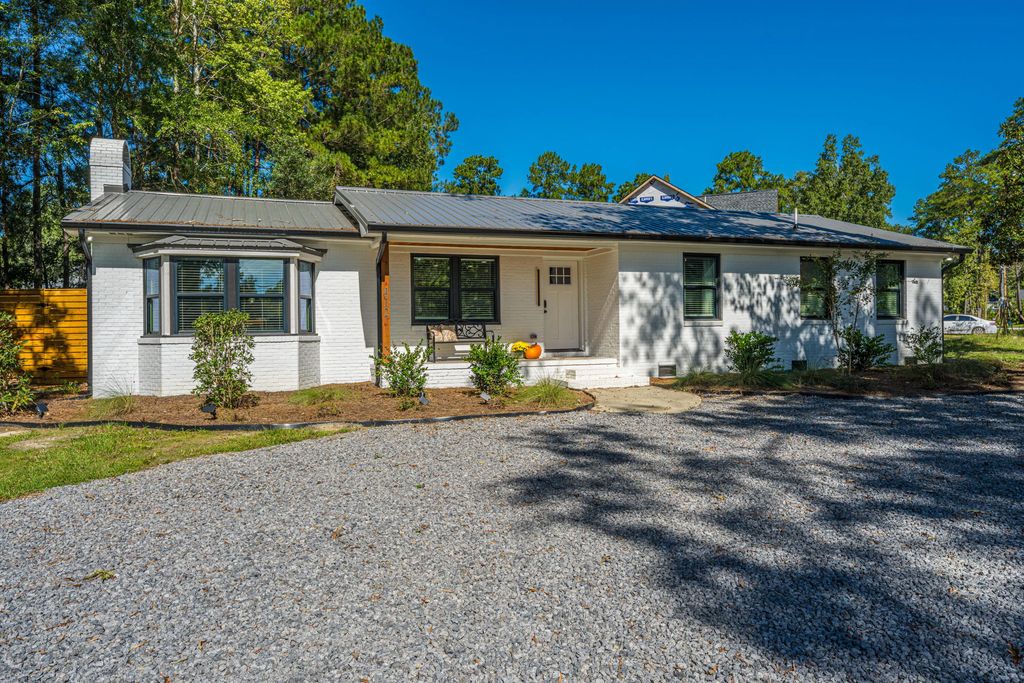 412 W Butternut Road, Summerville