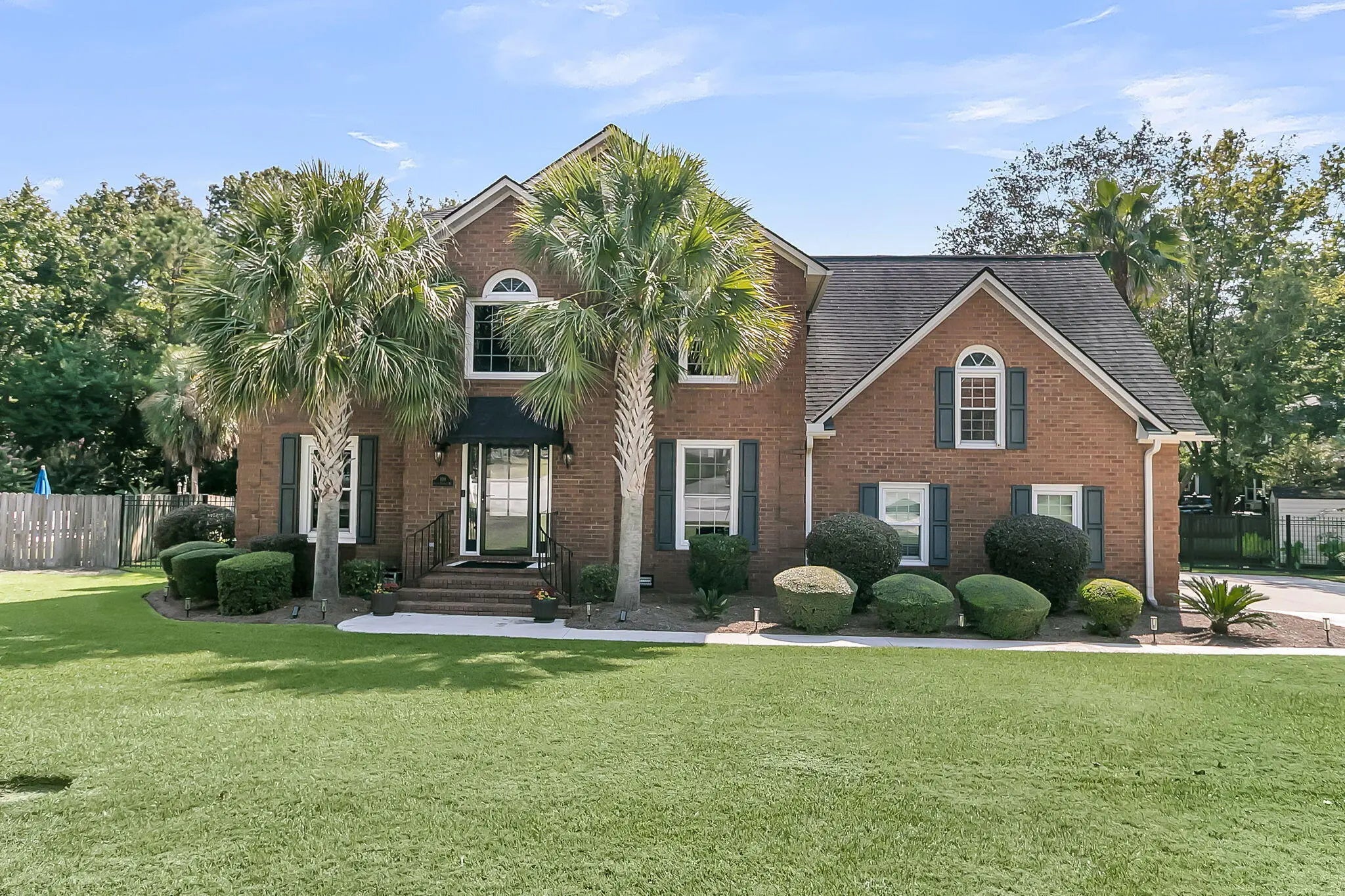 Photo of Listing #25026935