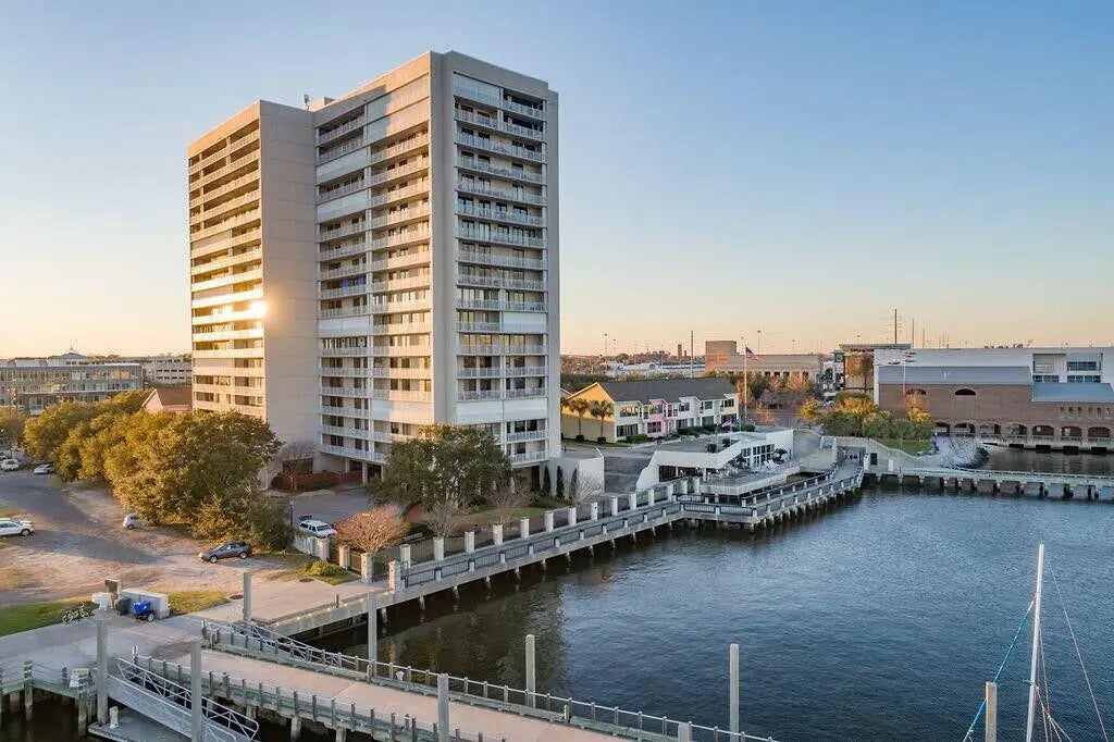 Photo of Listing #25021155