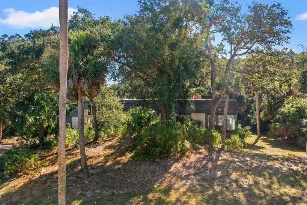 573 Remora Drive, Saint Helena Island