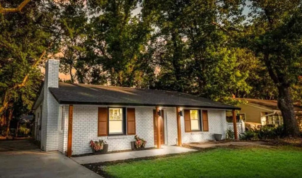 1129 Dickson Avenue, Hanahan