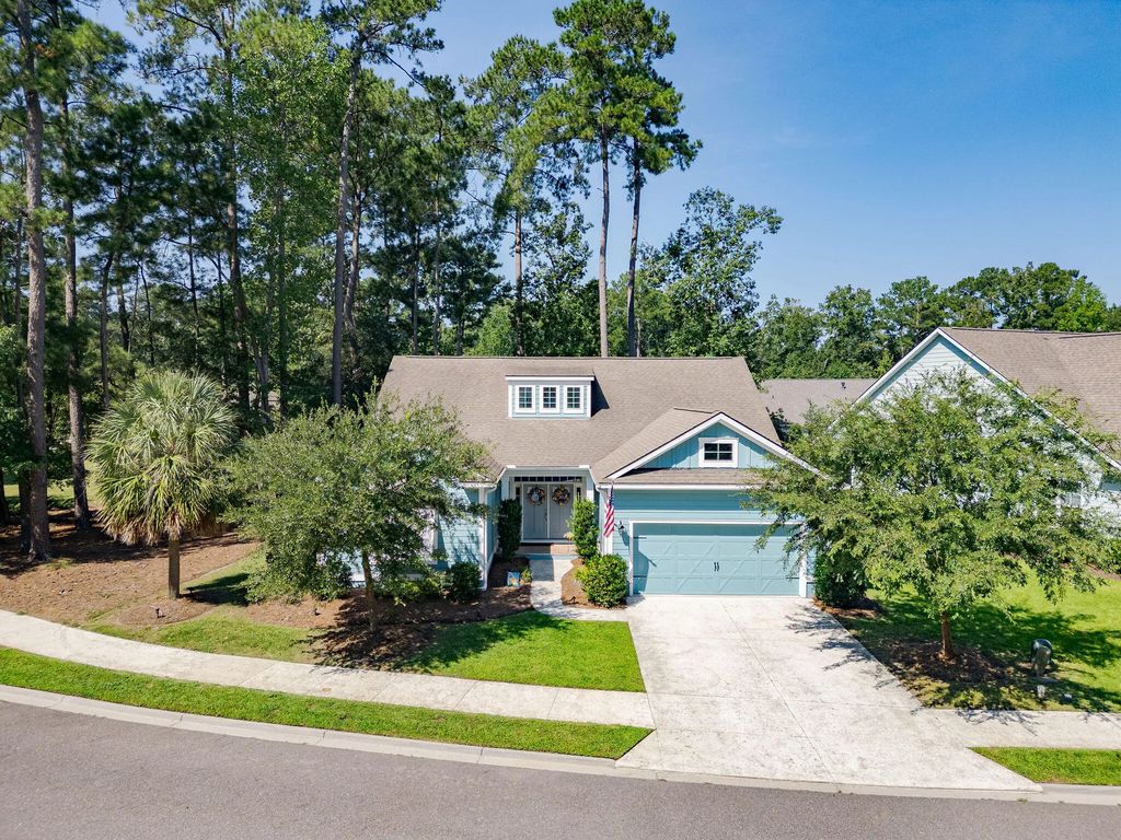 111 Phoebe Road, Summerville
