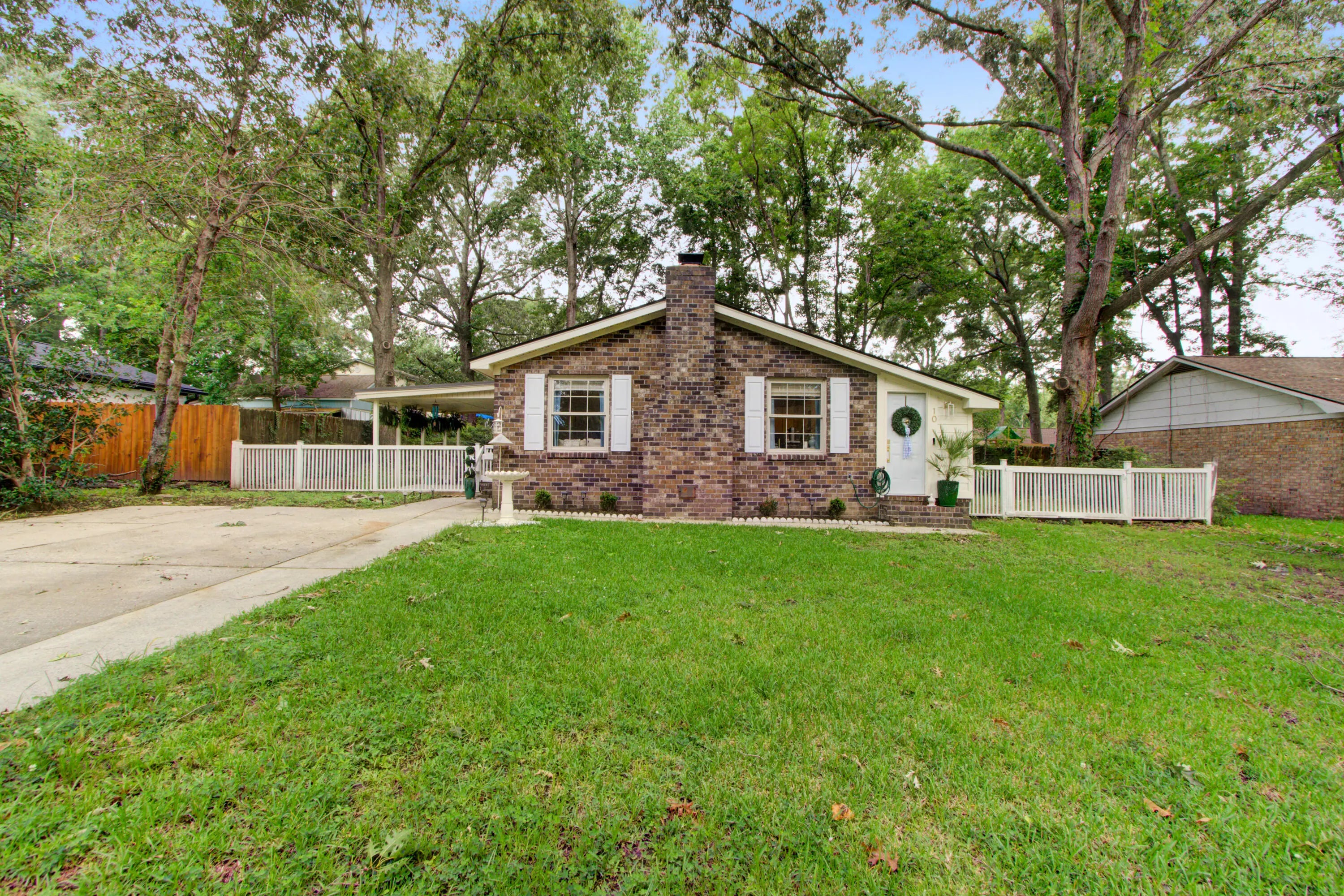 Photo of Listing #25016176