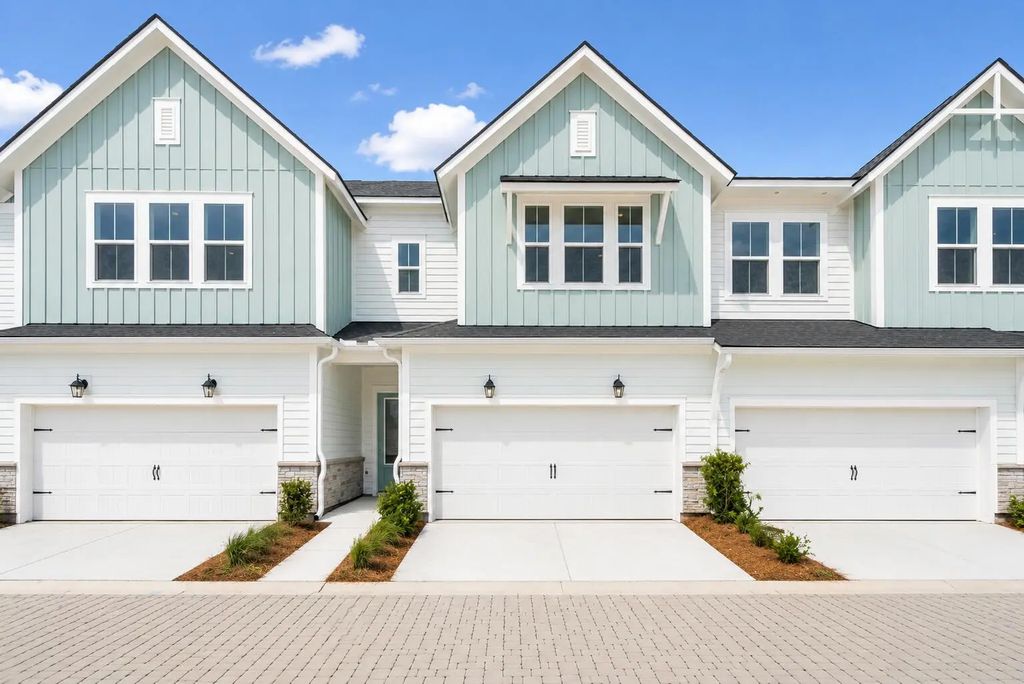 262 Newtown Creek Drive, Charleston