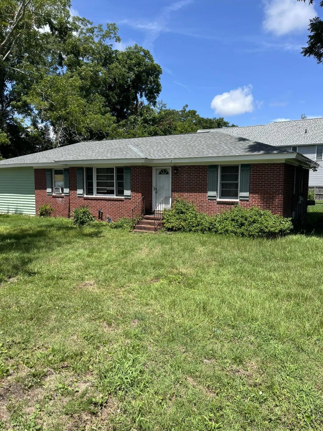 Photo of 1602 Rifle Range Road, Mount Pleasant SC