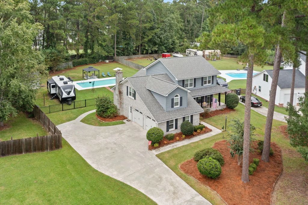 1033 Trotters Boulevard, Summerville
