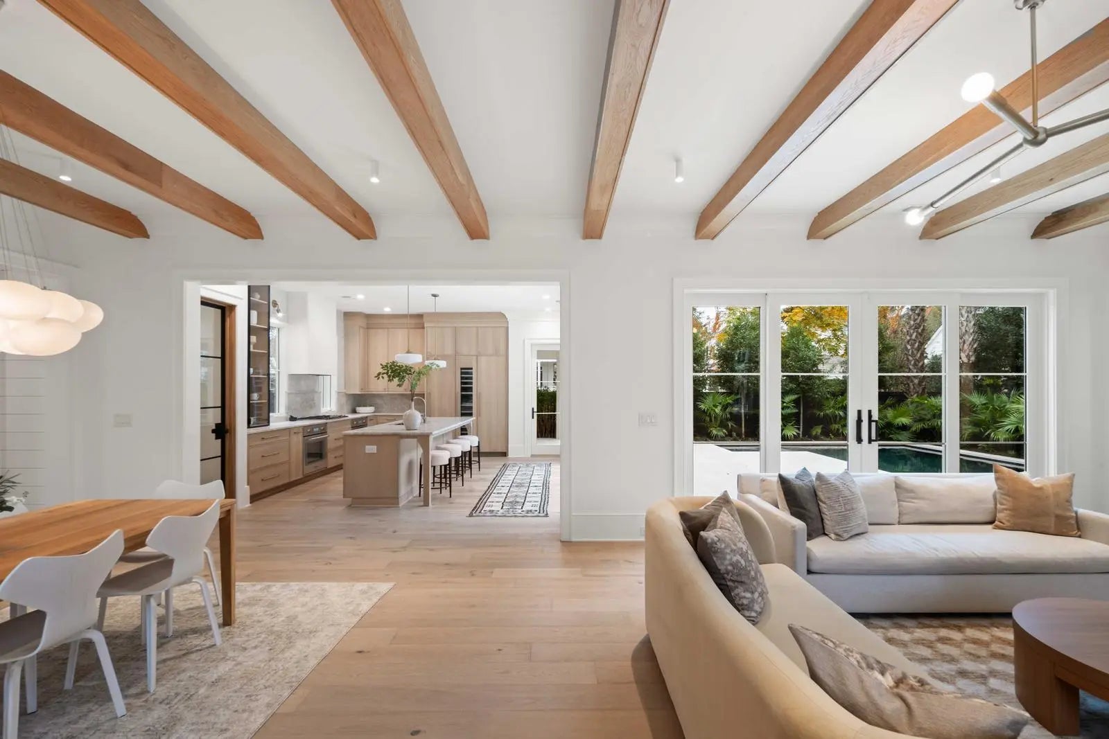 33 Duany Road, Mount Pleasant, SC, 29464