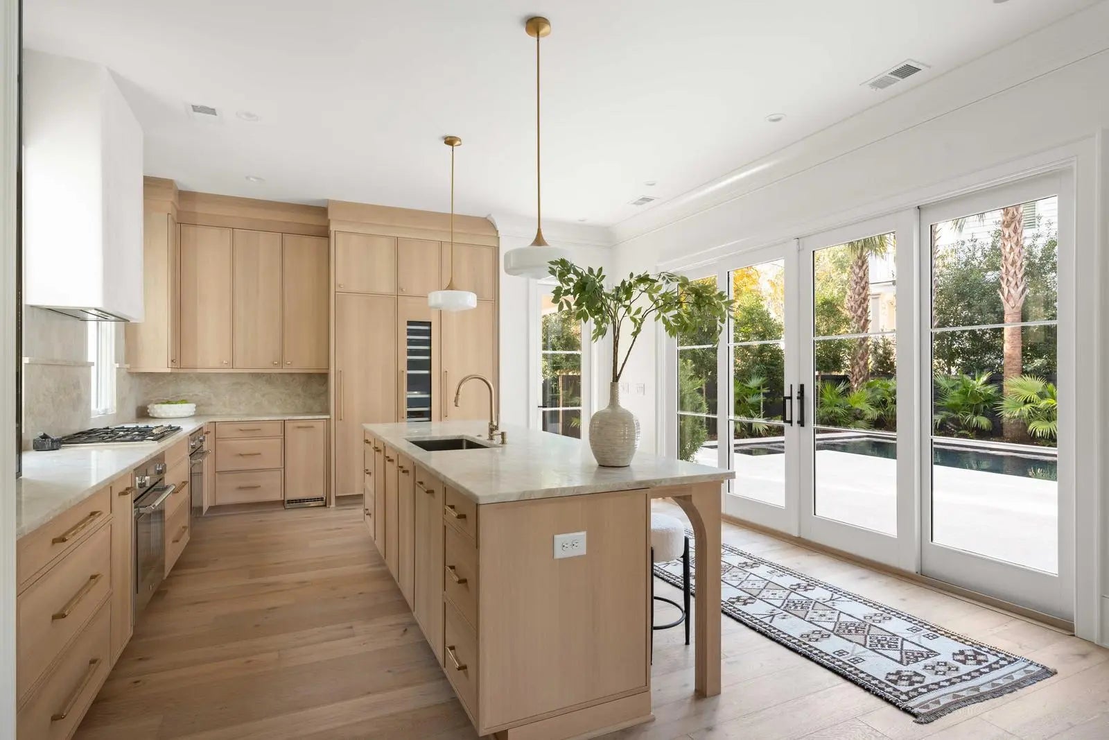 33 Duany Road, Mount Pleasant, SC, 29464