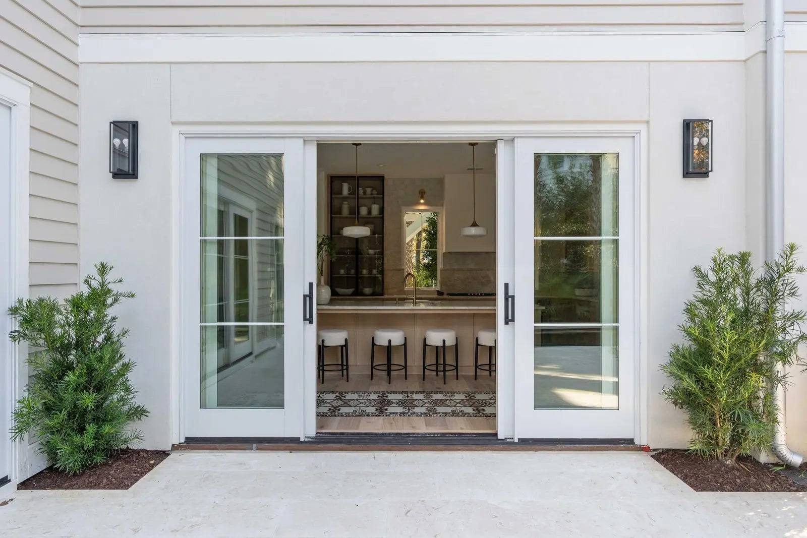 33 Duany Road, Mount Pleasant, SC, 29464