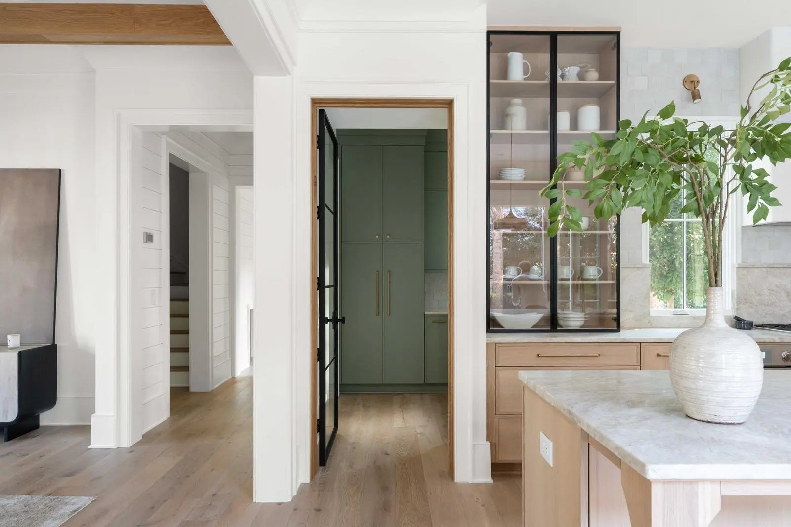 33 Duany Road, Mount Pleasant, SC, 29464