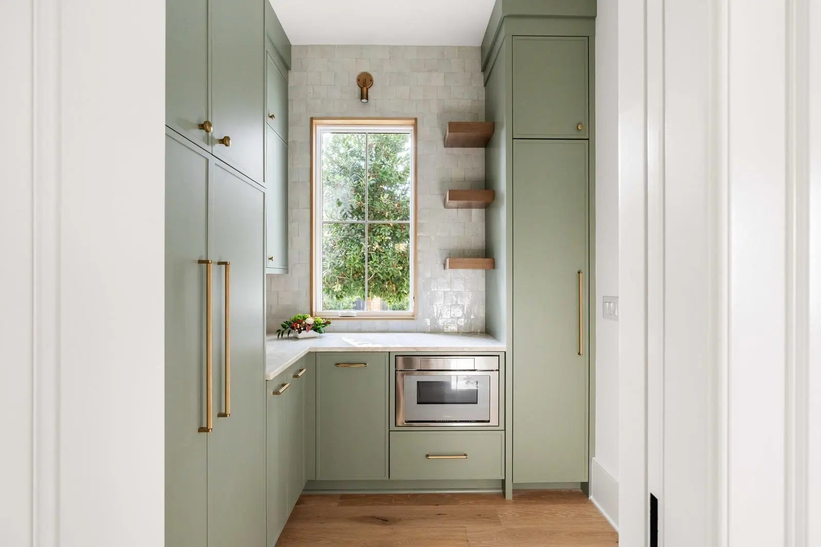 33 Duany Road, Mount Pleasant, SC, 29464