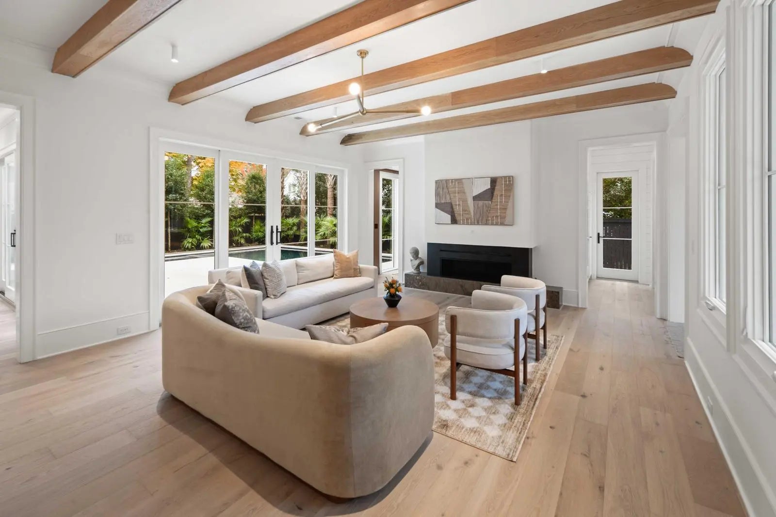 33 Duany Road, Mount Pleasant, SC, 29464