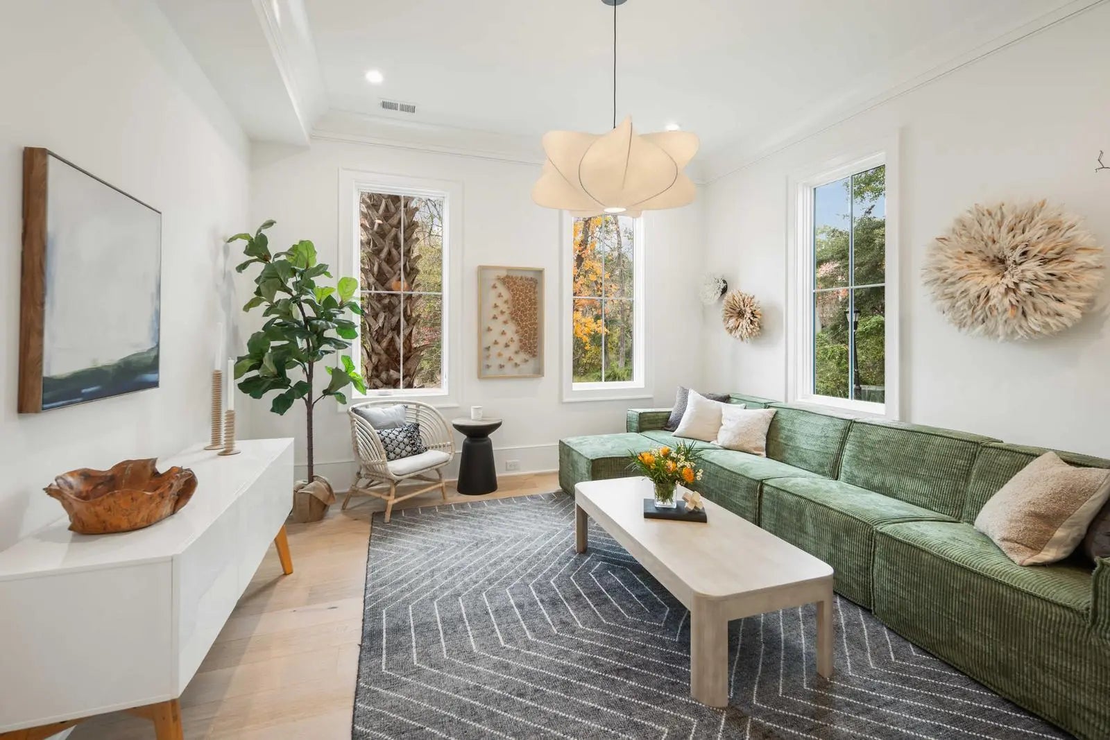 33 Duany Road, Mount Pleasant, SC, 29464