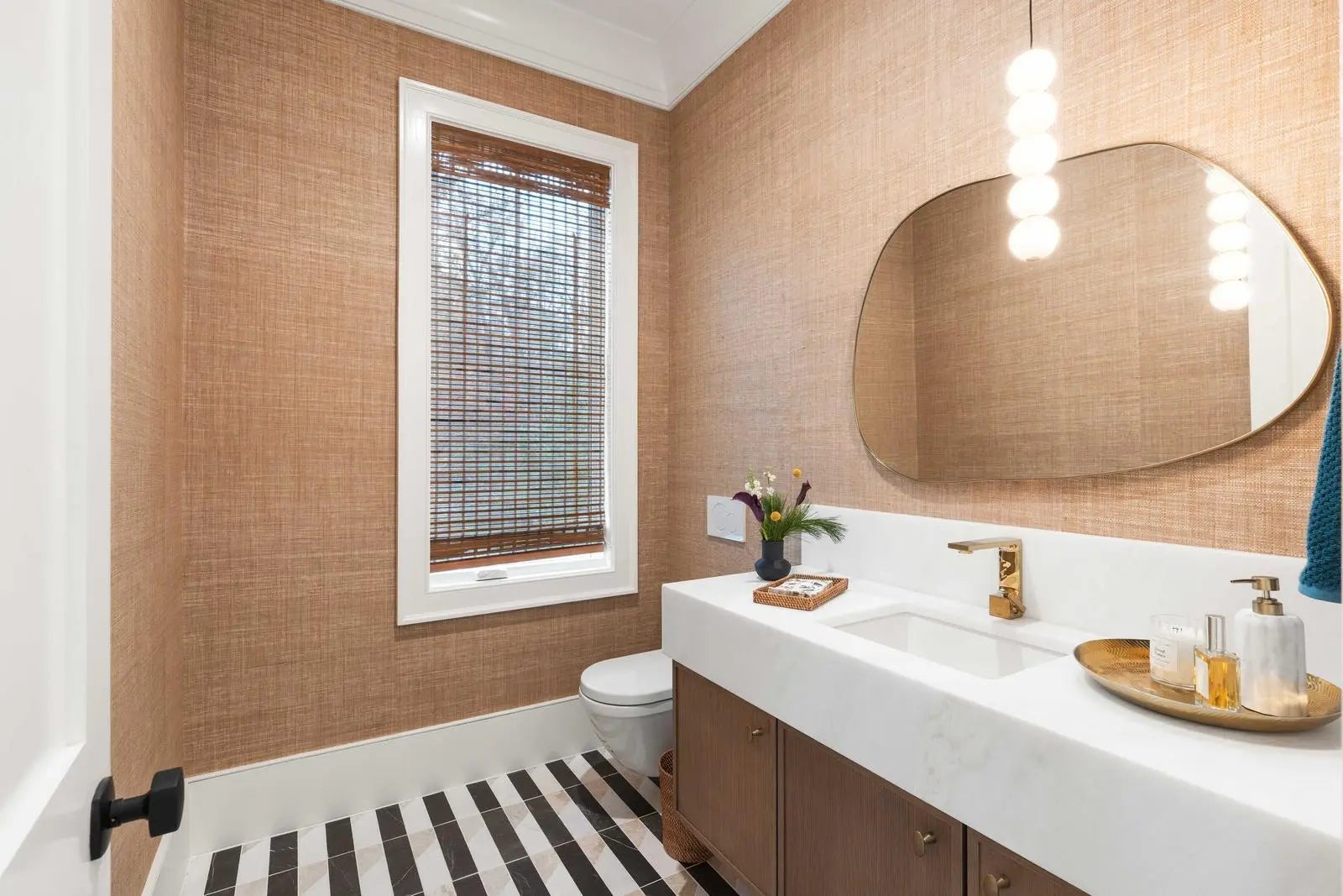 33 Duany Road, Mount Pleasant, SC, 29464