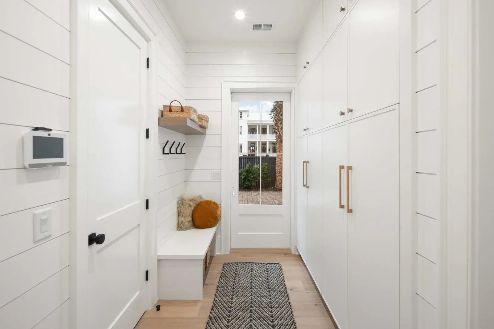 33 Duany Road, Mount Pleasant, SC, 29464