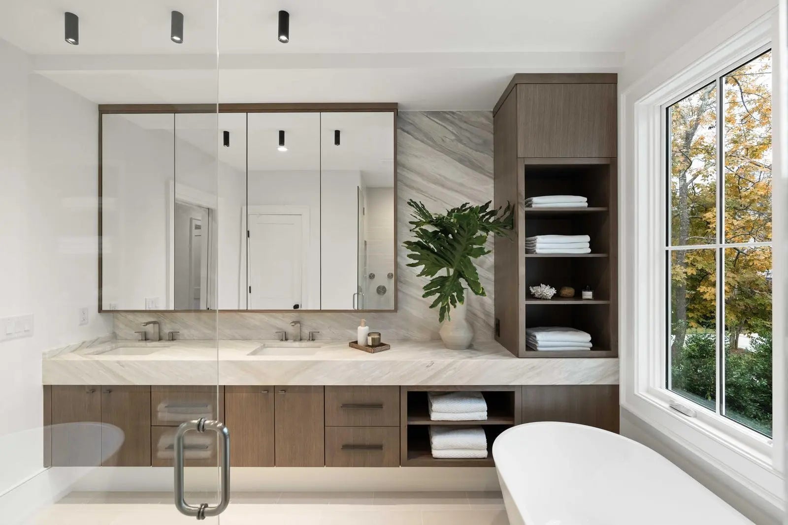 33 Duany Road, Mount Pleasant, SC, 29464