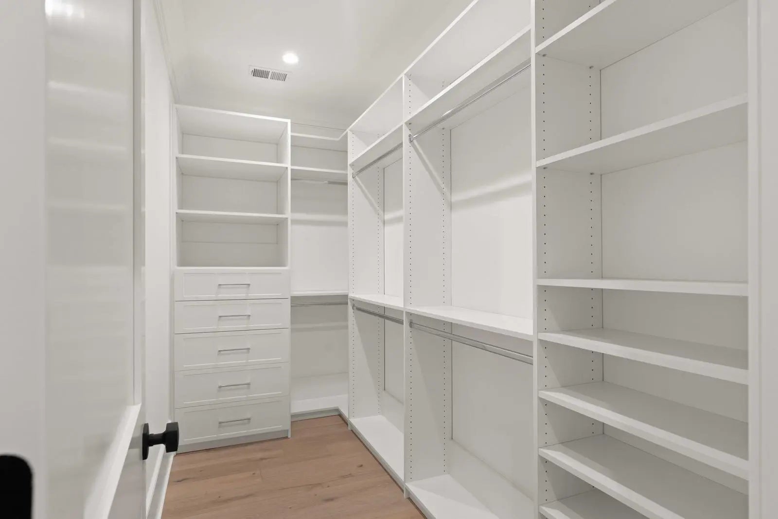 33 Duany Road, Mount Pleasant, SC, 29464