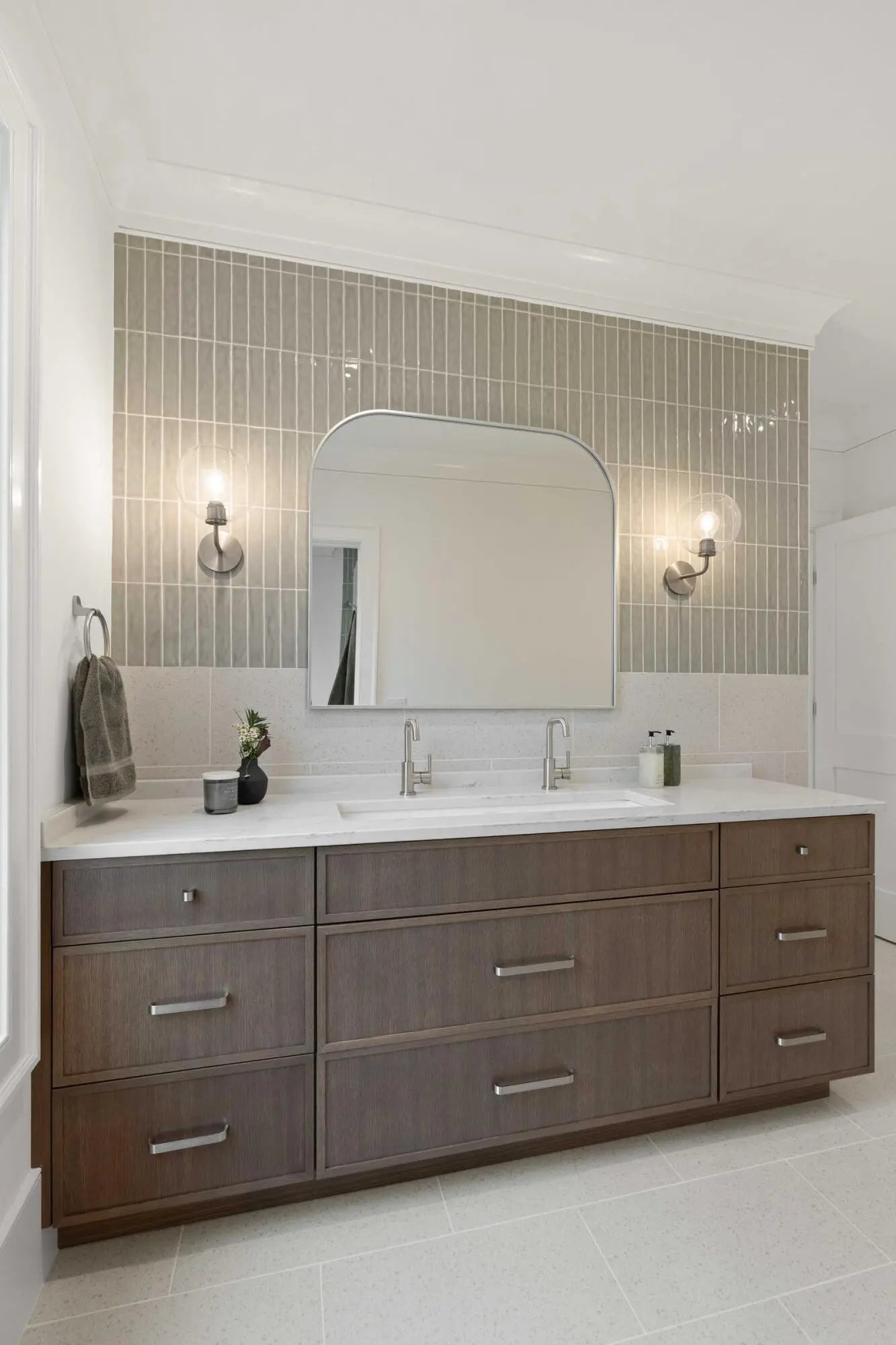 33 Duany Road, Mount Pleasant, SC, 29464