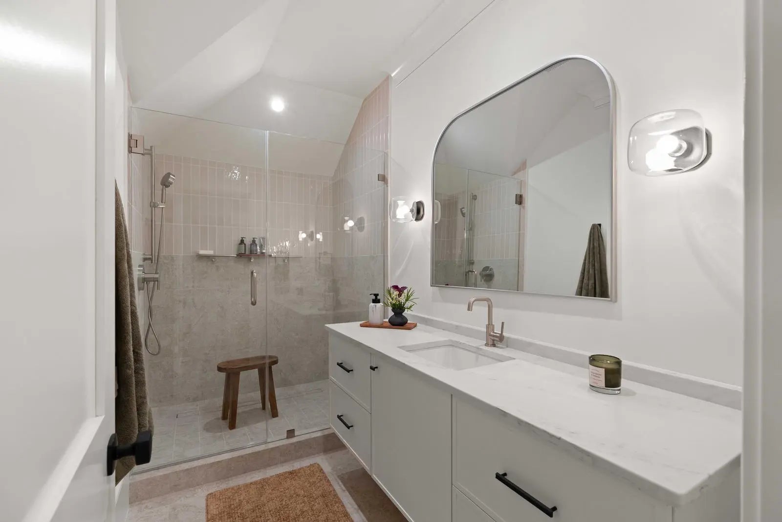 33 Duany Road, Mount Pleasant, SC, 29464