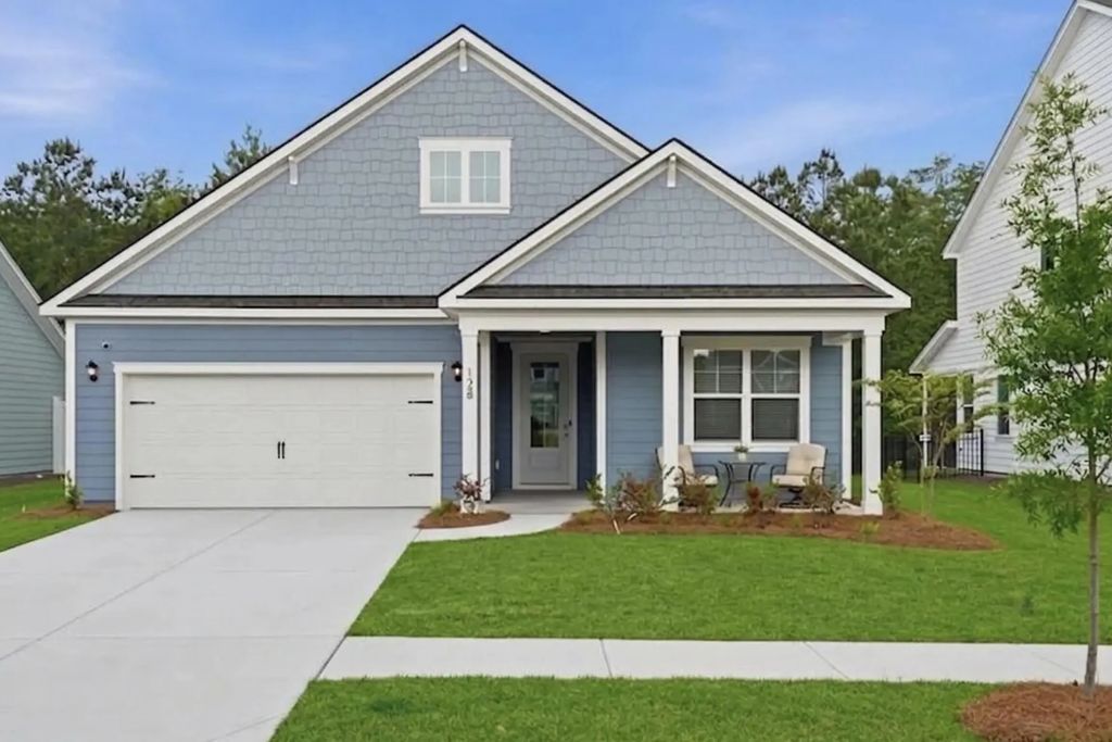 128 Lilac Grove Way, Summerville