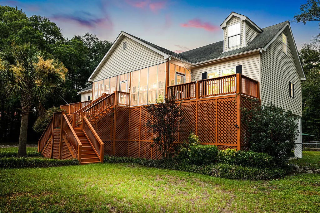 197 Hideaway Lane, Ridgeville