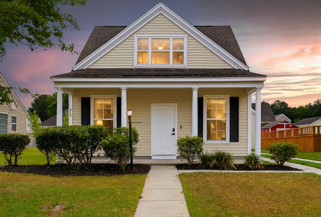 213 Killarney Trail, Moncks Corner