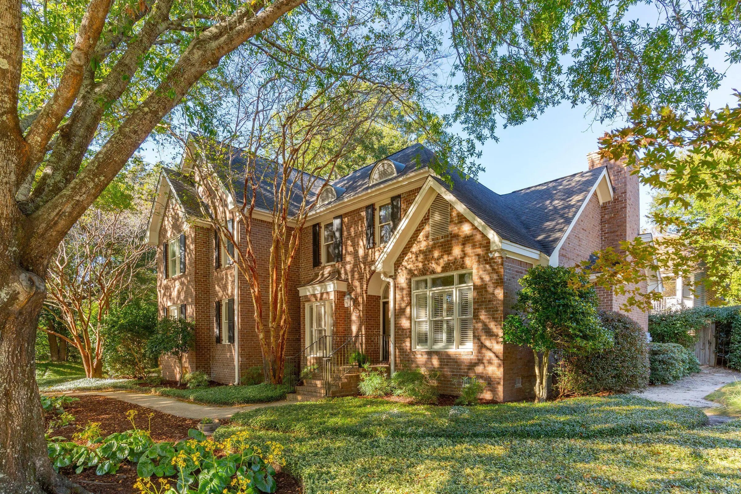 Photo of Listing #24029378