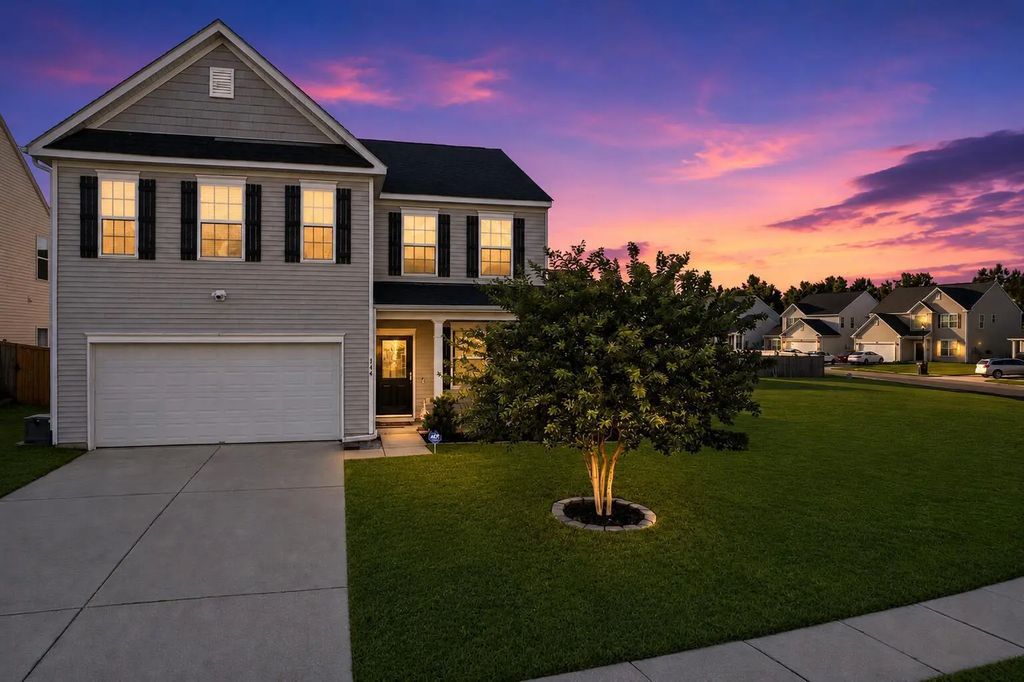 144 Weeping Cypress Drive, Moncks Corner