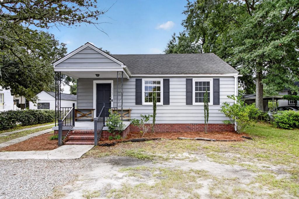 1343 E Montague Avenue, North Charleston