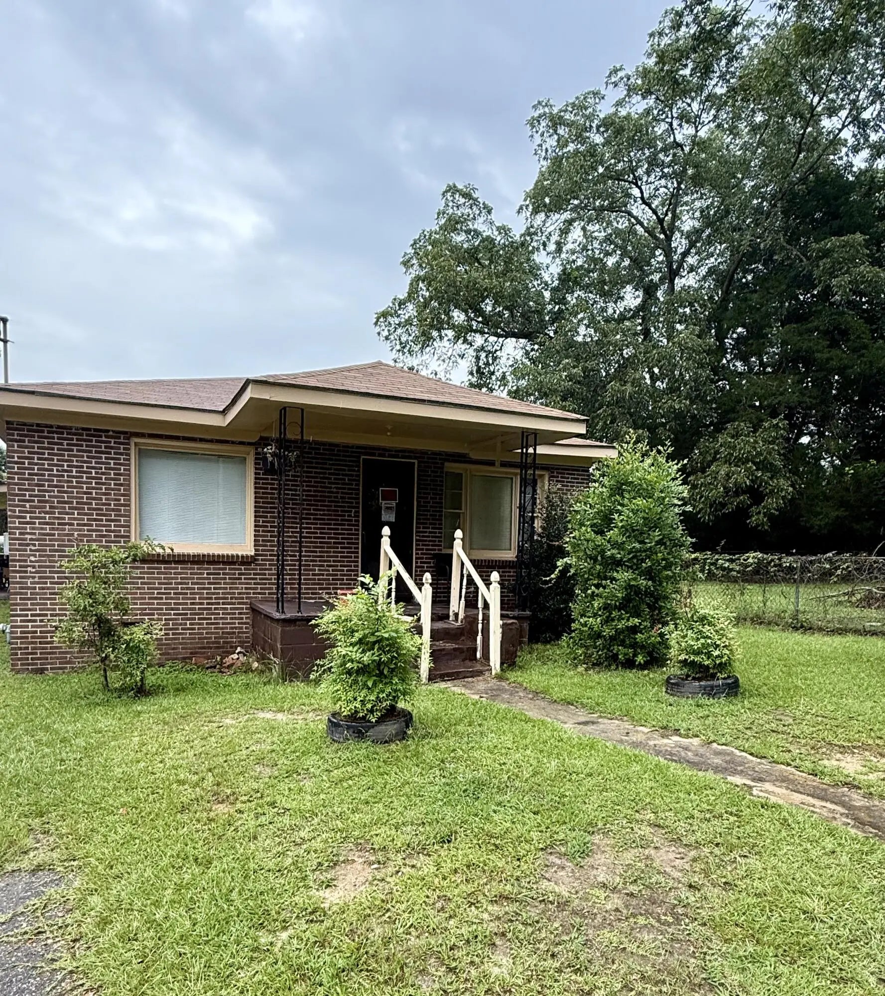 Photo of Listing #25023359