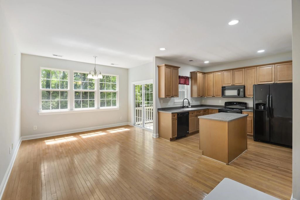 9019 Parlor Drive, Ladson