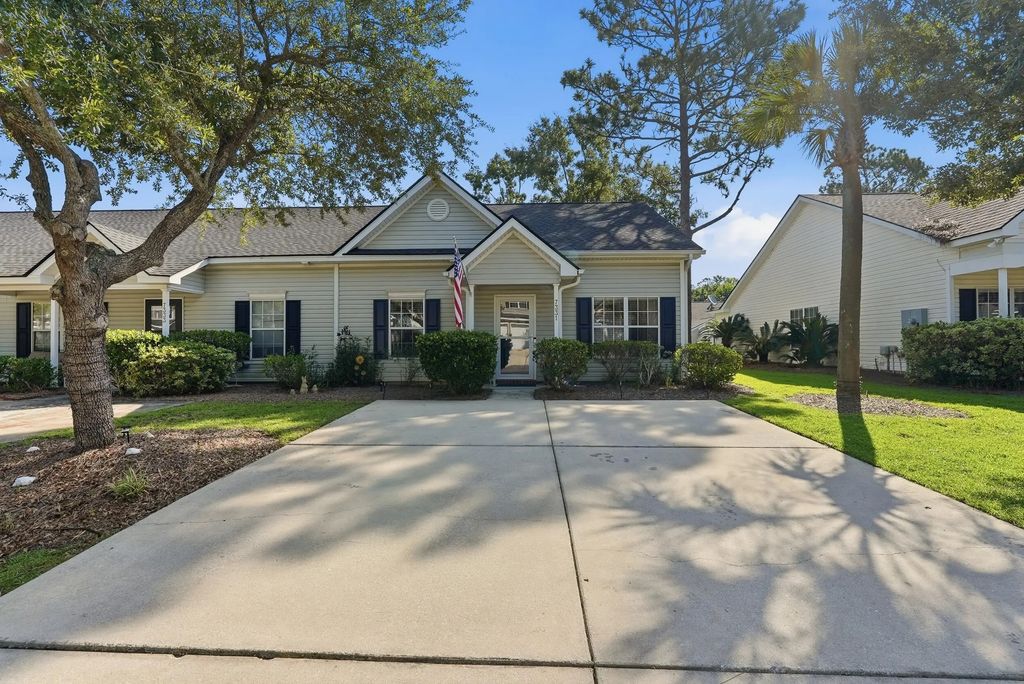 7331 Suncatcher Drive, Hanahan