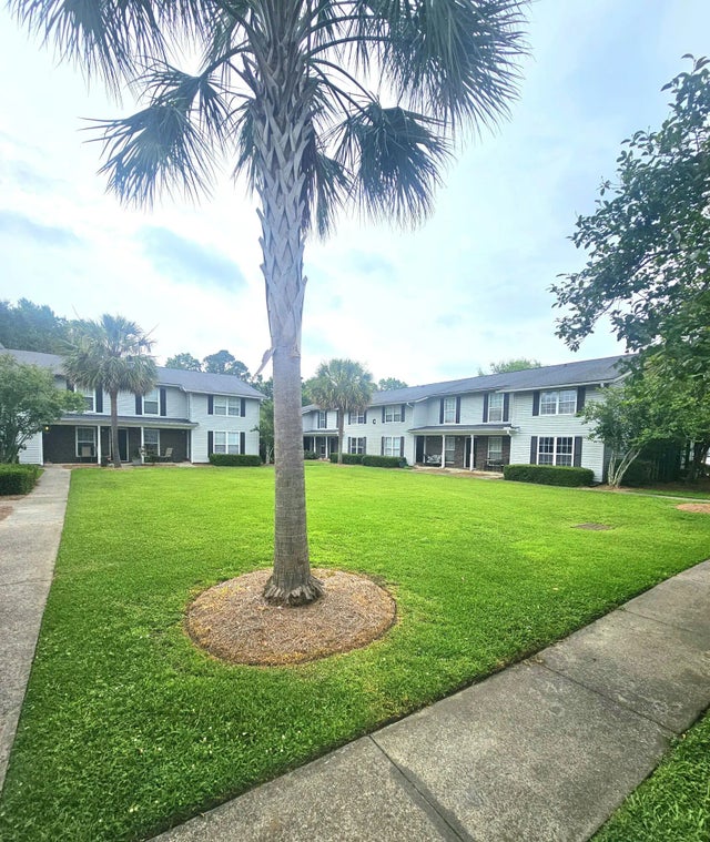 Photo of 2494 Etiwan Avenue 9-D, Charleston SC