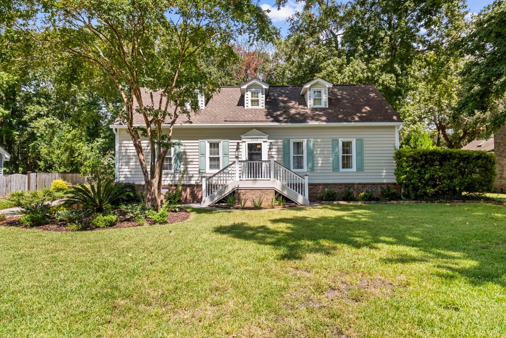 1418 Inland Creek Way, Mount Pleasant