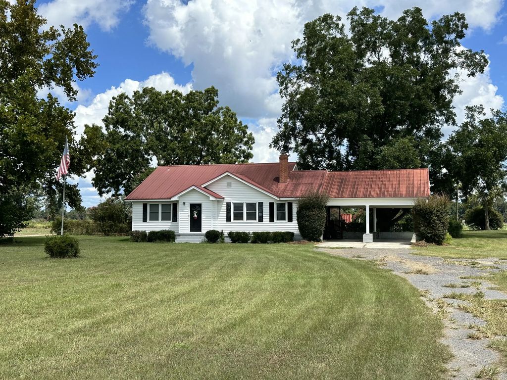 9715 Old State Road, Cameron