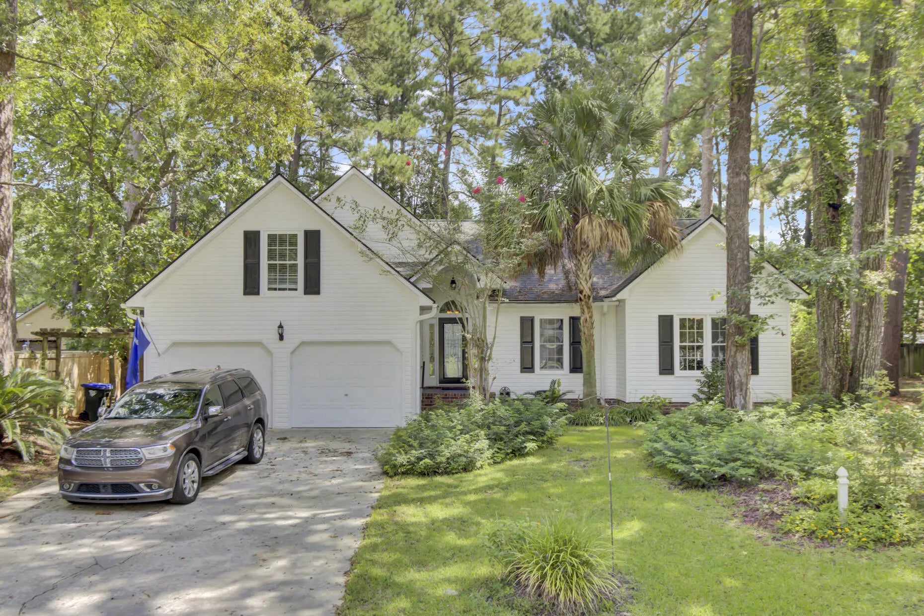 Photo of Listing #25023530