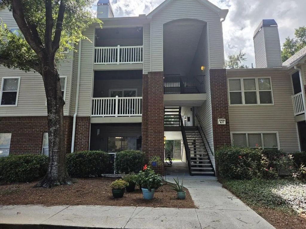 2011 N Highway 17 2000o, Mount Pleasant