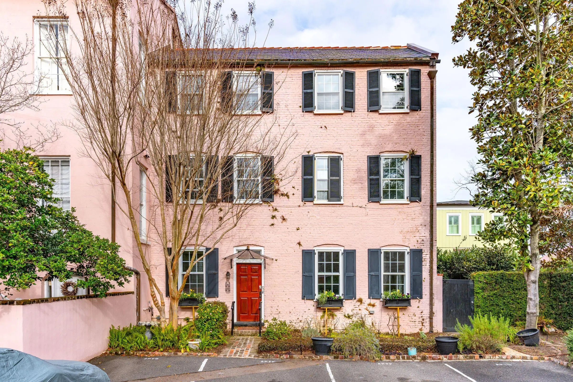 Photo of Listing #24001288