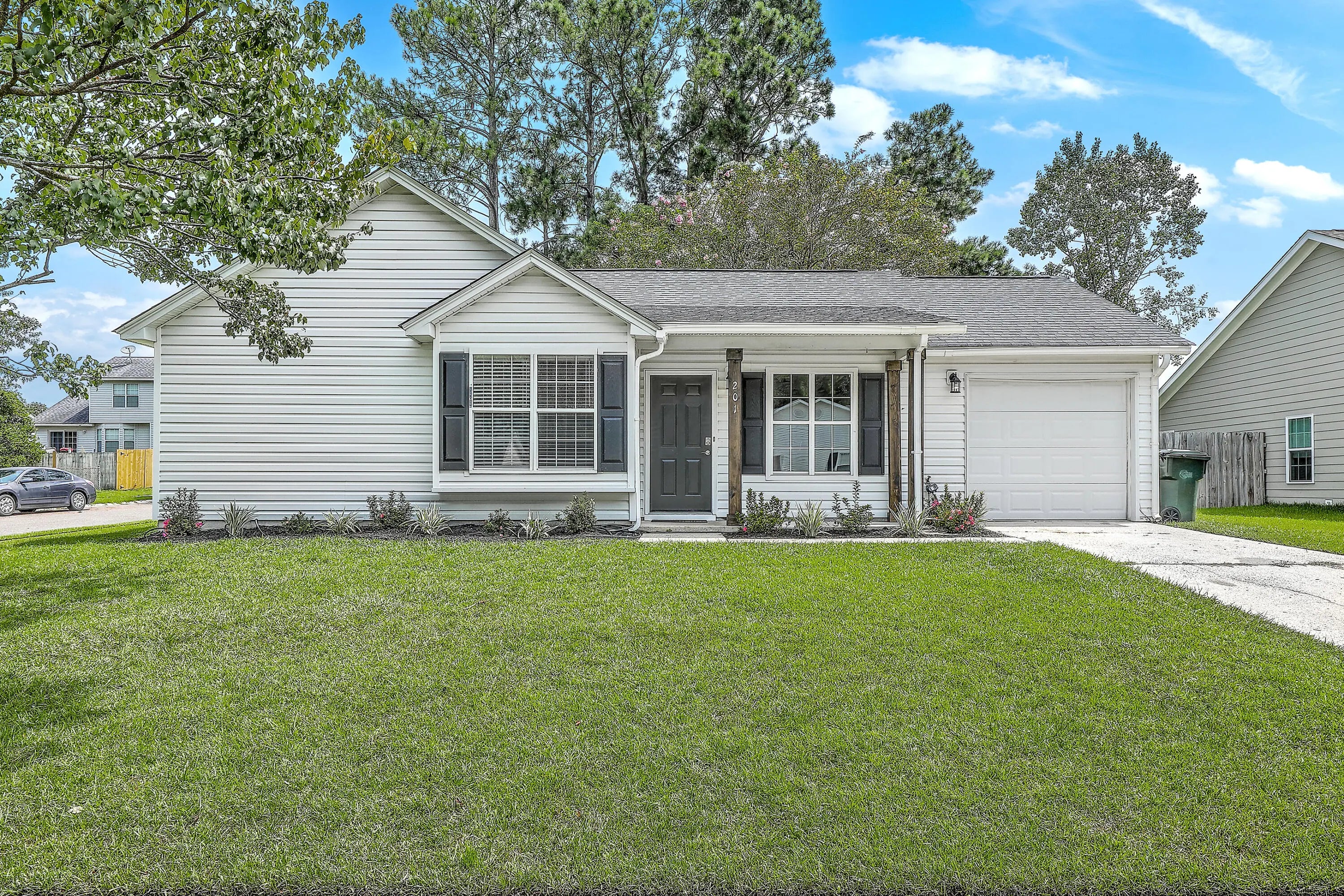 Photo of Listing #25021353